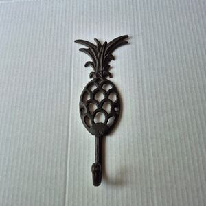 Pineapple Cast Iron Wall Hook